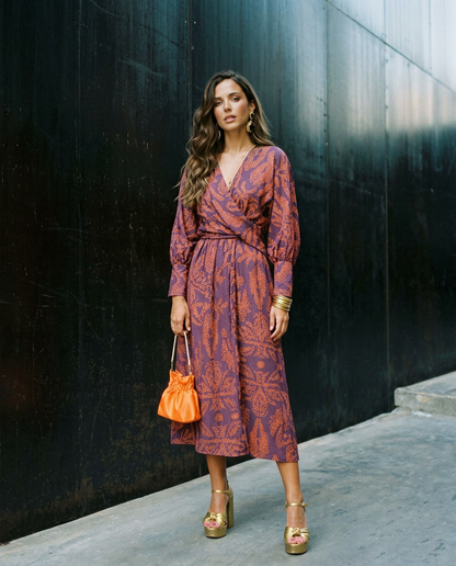 Isadora™ – Vestido Midi Elegante con Estampado de Encanto Atemporal